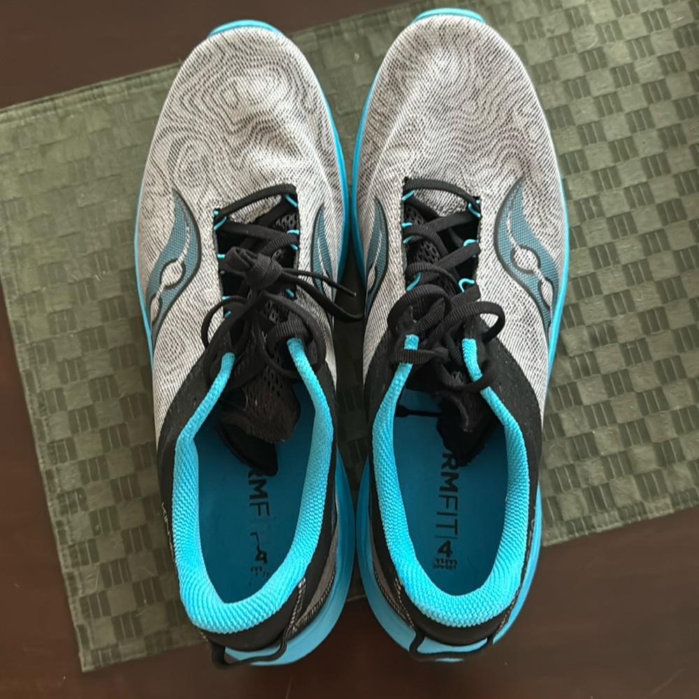 Saucony Kinvara 14 Vizipro - size 13